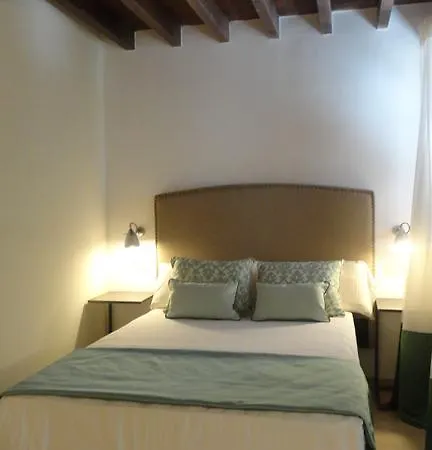 Casa De Los Neveros Granada